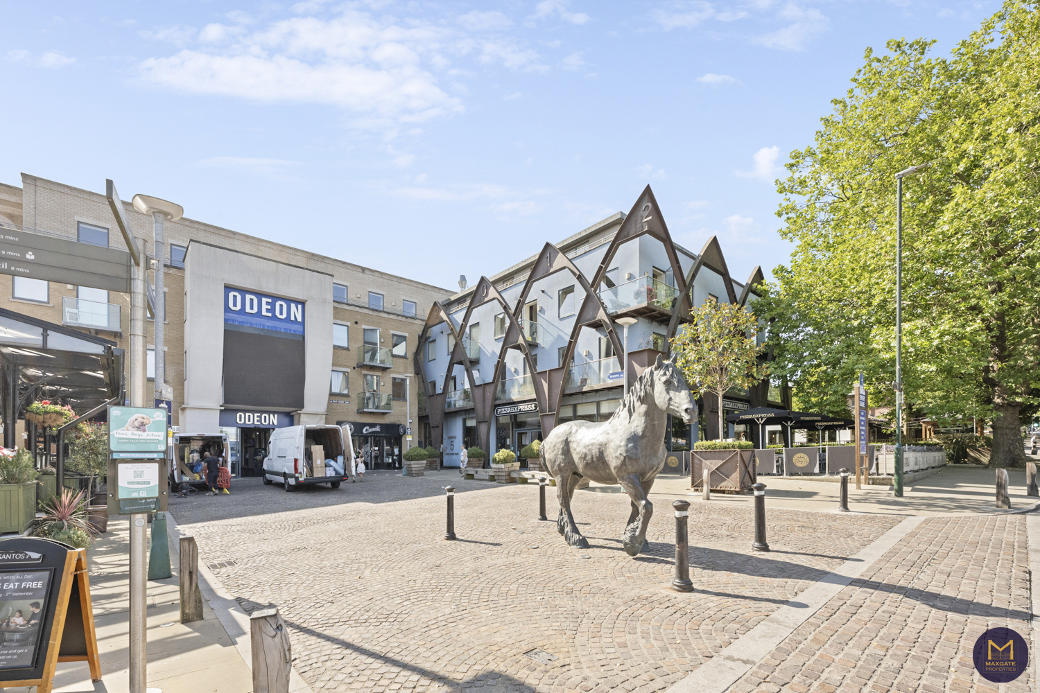 Fairfield, Dray Horse Yard, Brewery Square